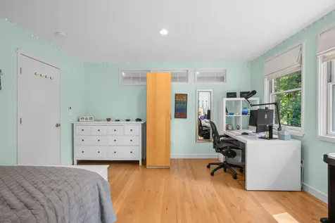 60 Ledgewood Drive Yarmouth ME 04096