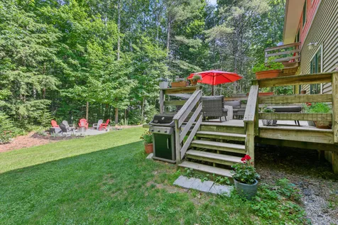 60 Ledgewood Drive Yarmouth ME 04096