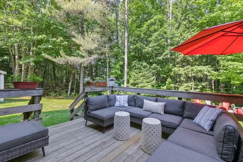 60 Ledgewood Drive Yarmouth ME 04096