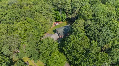 60 Ledgewood Drive Yarmouth ME 04096