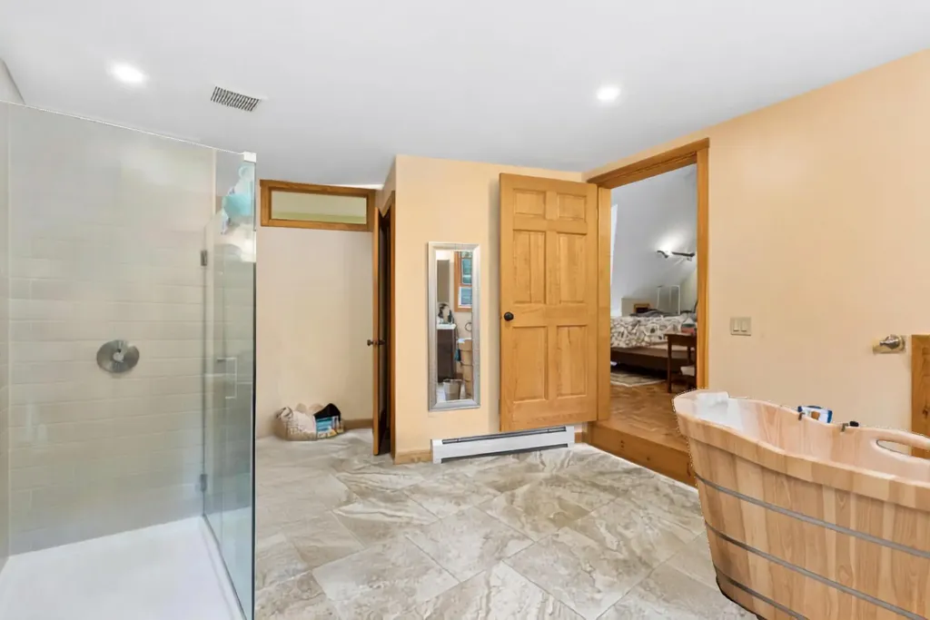 60 Marble Point Road Mount Vernon ME 04352