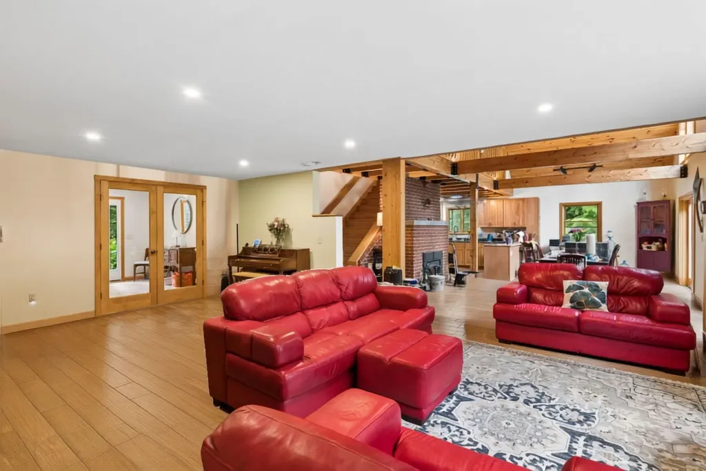 60 Marble Point Road Mount Vernon ME 04352