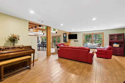 60 Marble Point Road Mount Vernon ME 04352