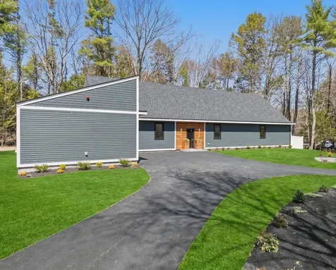 2 Woodside Meadow Road Kittery ME 03903