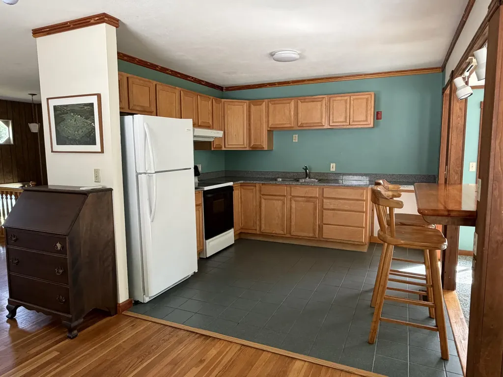 94 Stillwater Avenue Orono ME 04473