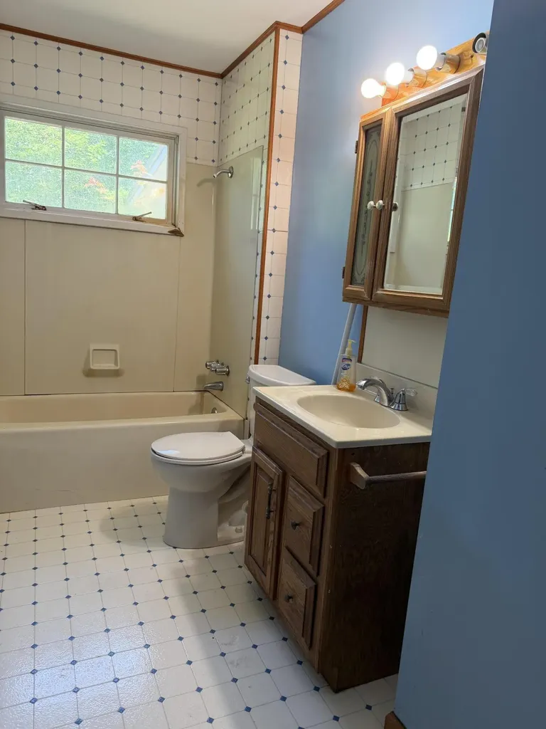94 Stillwater Avenue Orono ME 04473