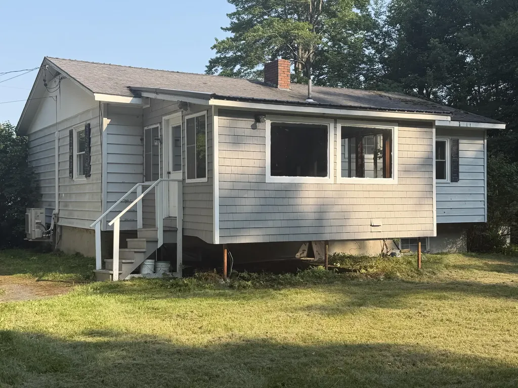 94 Stillwater Avenue Orono ME 04473