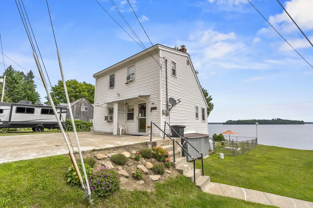 109 Luckys Landing Road Glenburn ME 04401