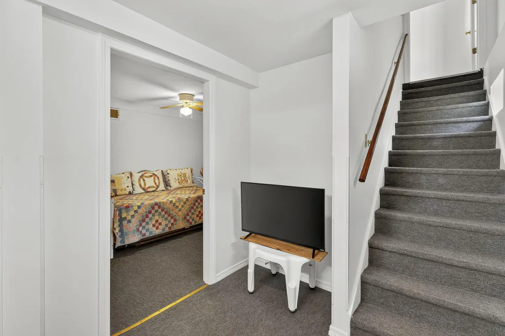109 Luckys Landing Road Glenburn ME 04401