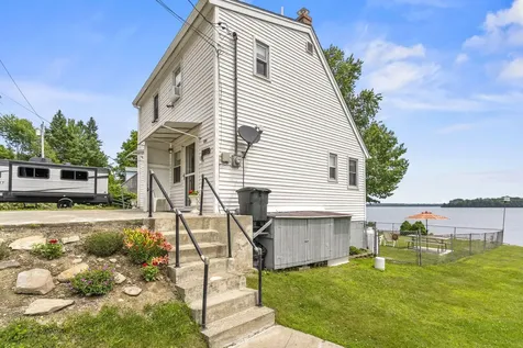 109 Luckys Landing Road Glenburn ME 04401