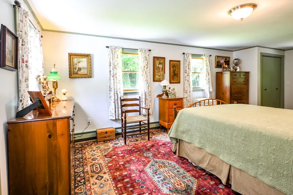 852 Pequawket Trail Baldwin ME 04091