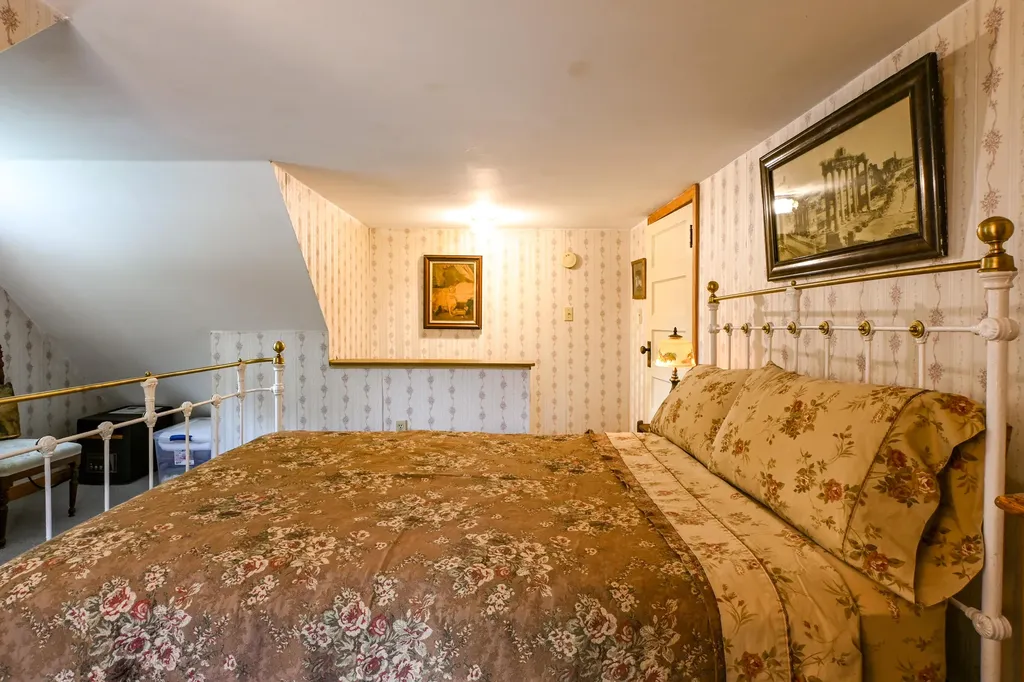 852 Pequawket Trail Baldwin ME 04091