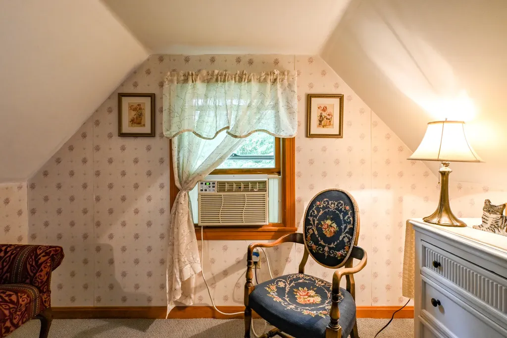 852 Pequawket Trail Baldwin ME 04091