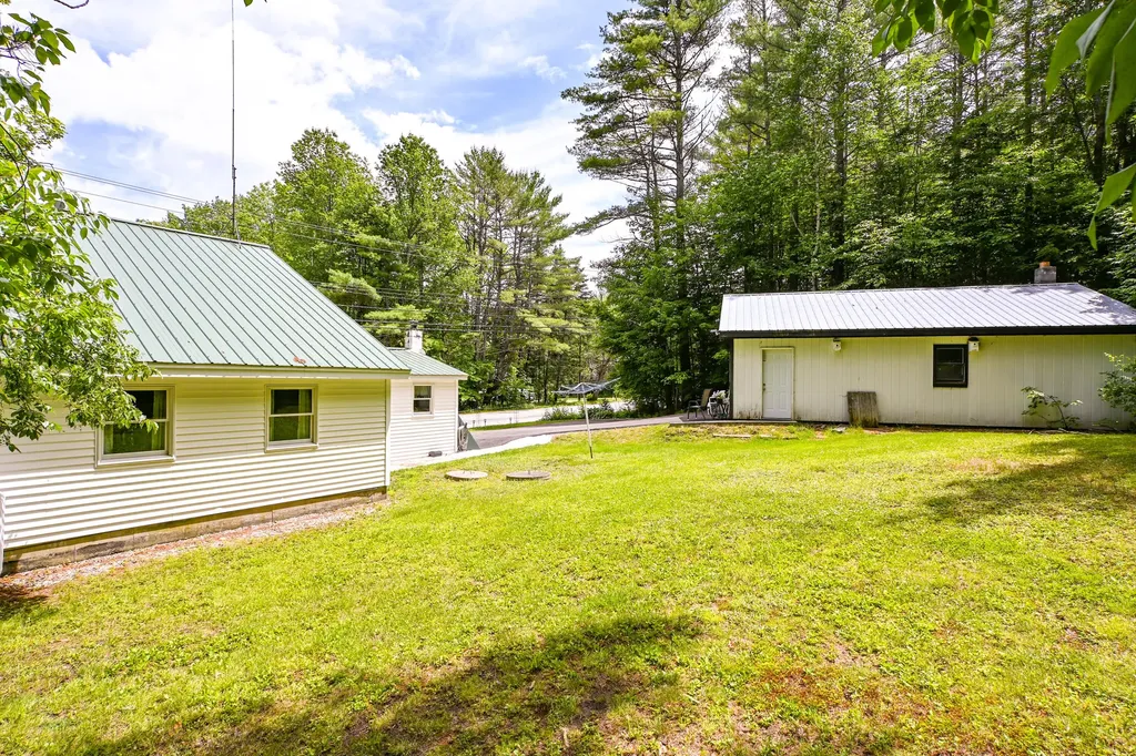 852 Pequawket Trail Baldwin ME 04091