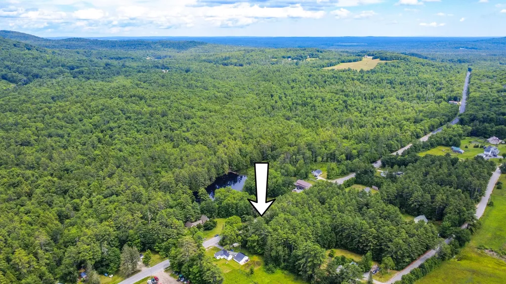 852 Pequawket Trail Baldwin ME 04091