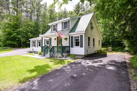 852 Pequawket Trail Baldwin ME 04091