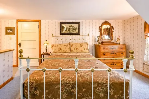 852 Pequawket Trail Baldwin ME 04091