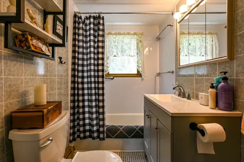 852 Pequawket Trail Baldwin ME 04091