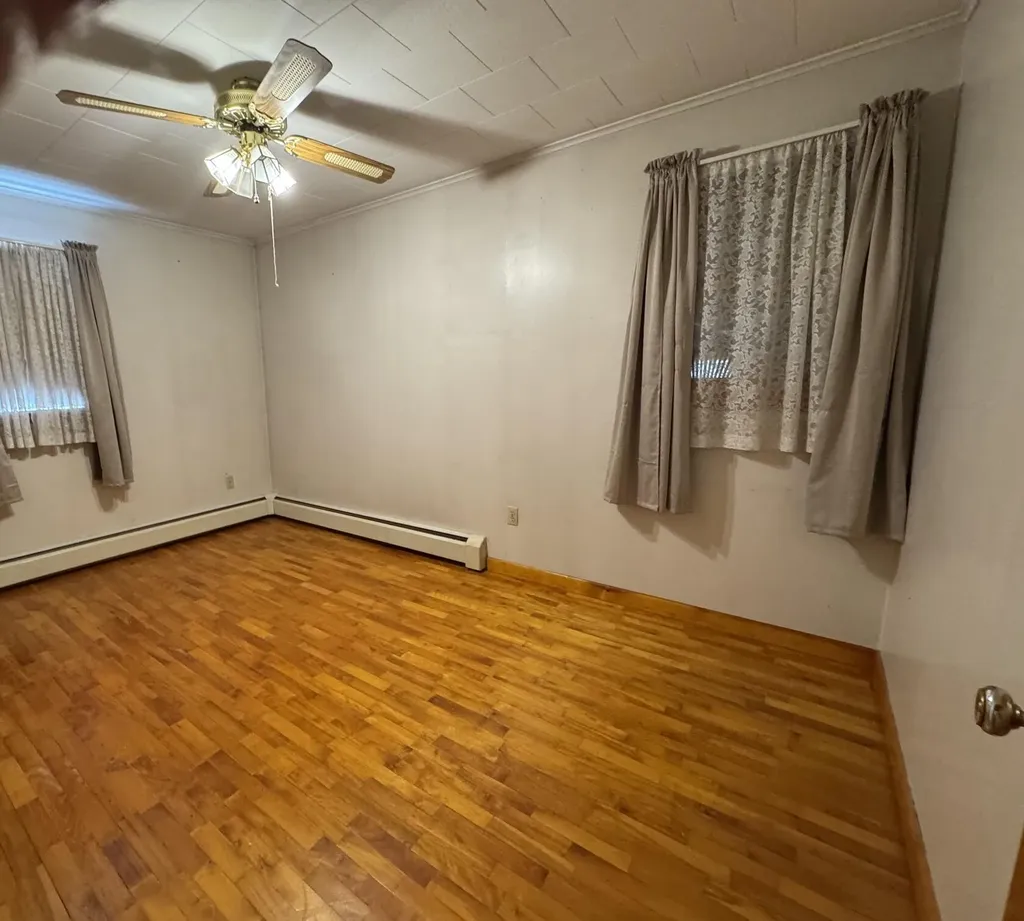 18 Western Avenue East Millinocket ME 04430