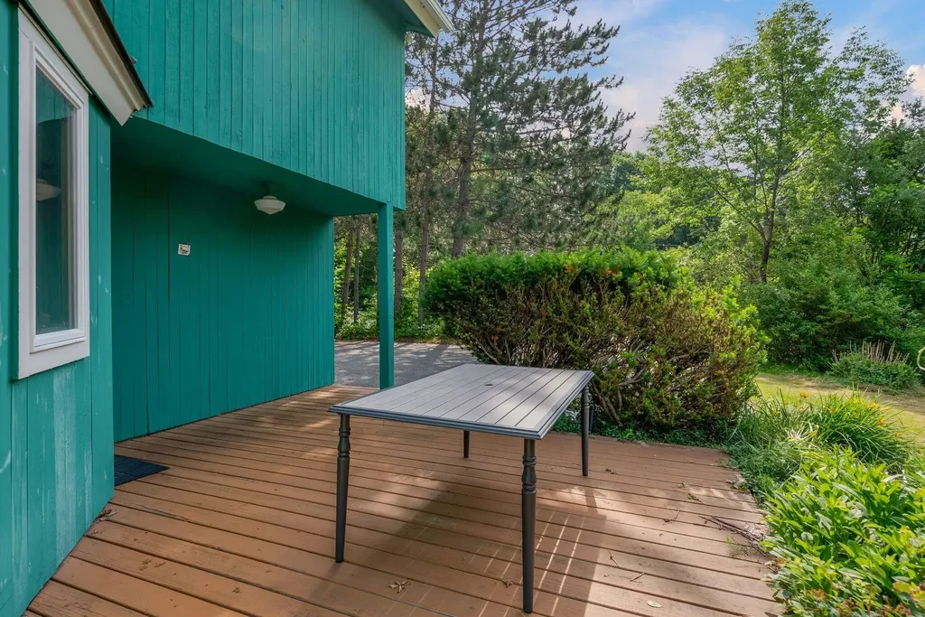 62 Axtell Drive Oakland ME 04963
