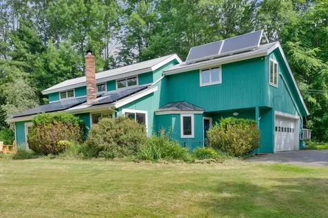 62 Axtell Drive Oakland ME 04963