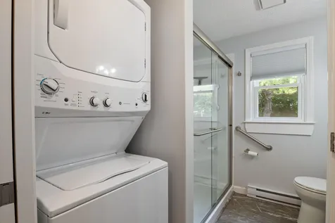 28 Woodside Drive Kennebunk ME 04043