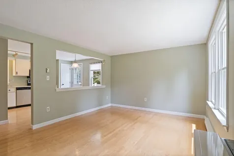 28 Woodside Drive Kennebunk ME 04043