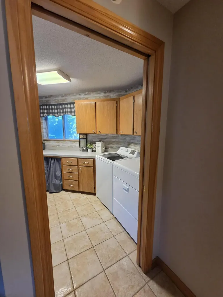 248 Lee Road Lincoln ME 04457