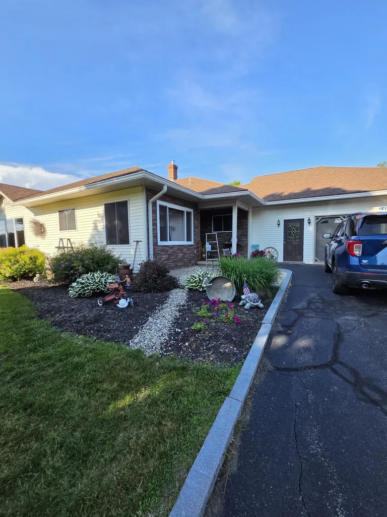 248 Lee Road Lincoln ME 04457