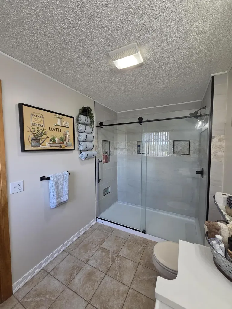 248 Lee Road Lincoln ME 04457