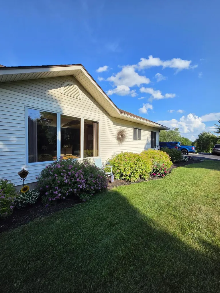 248 Lee Road Lincoln ME 04457