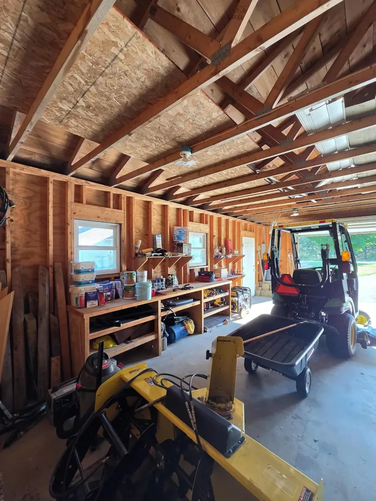 248 Lee Road Lincoln ME 04457