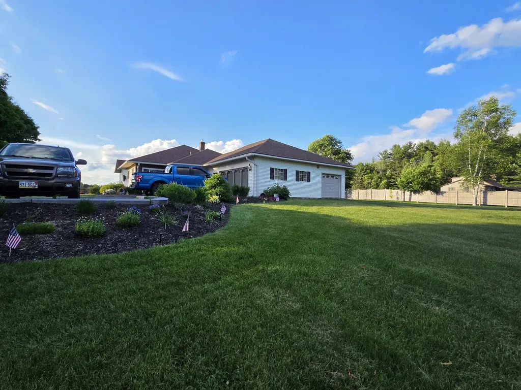 248 Lee Road Lincoln ME 04457