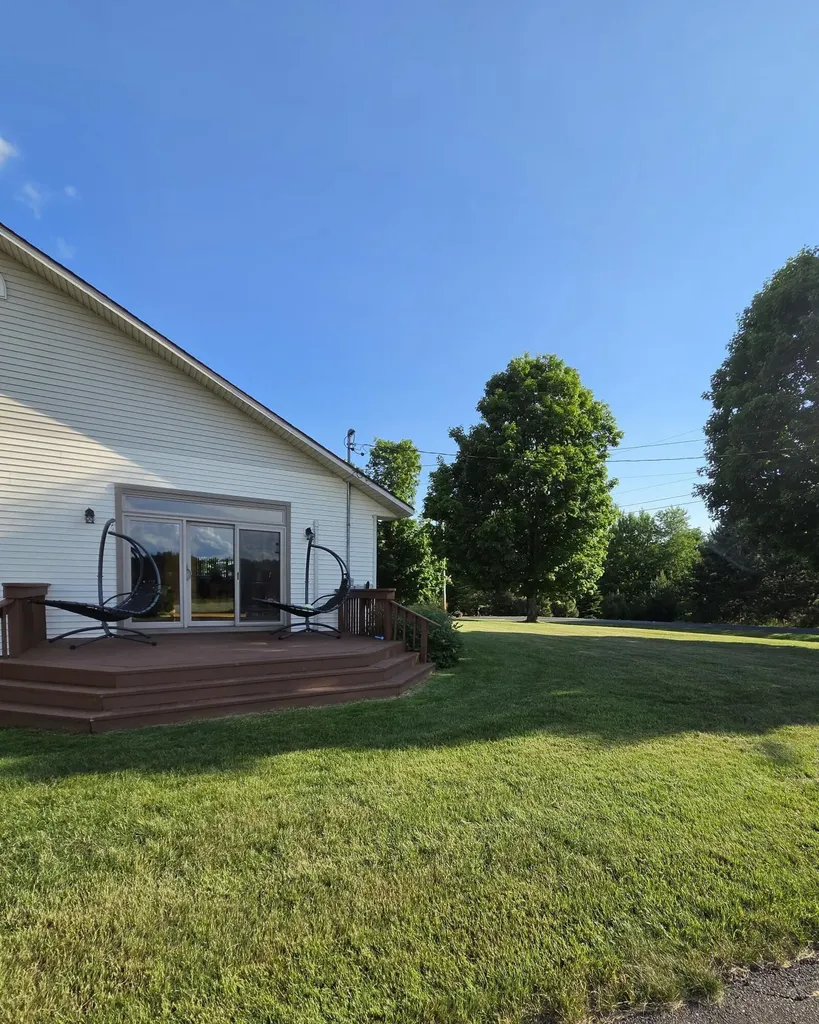 248 Lee Road Lincoln ME 04457