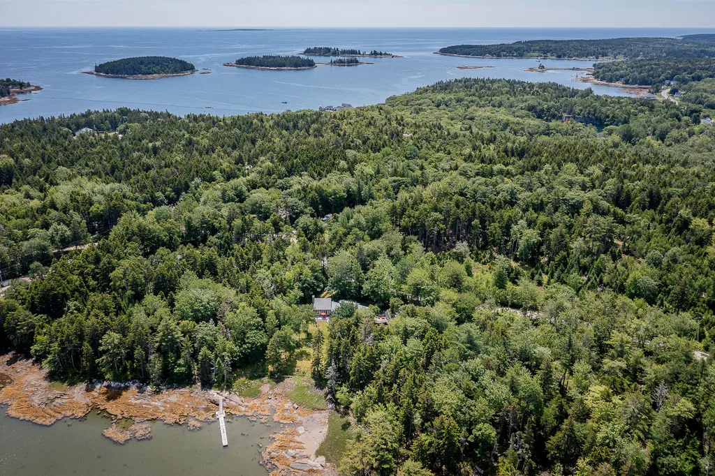 72 States Point Road Saint George ME 04860