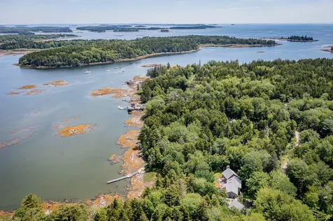 72 States Point Road Saint George ME 04860