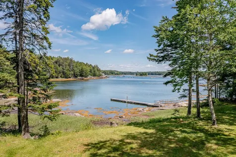 72 States Point Road Saint George ME 04860
