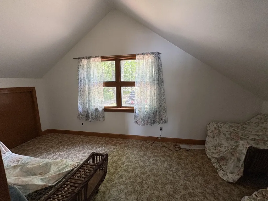 339 Shaker Road Gray ME 04039