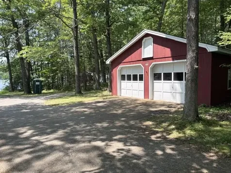 339 Shaker Road Gray ME 04039