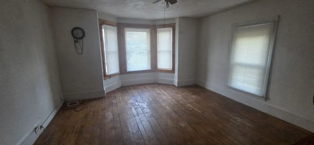 168 Main Street Norway ME 04268