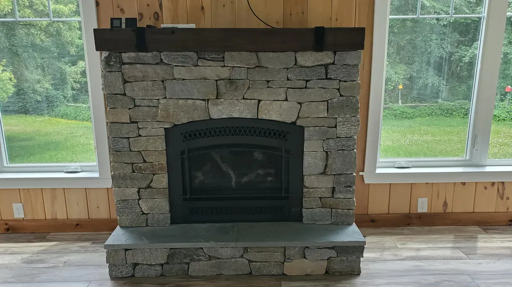 3811 W West River Road Sidney ME 04330