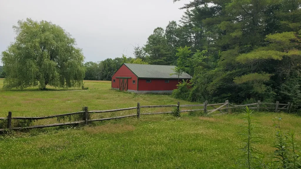 3811 W West River Road Sidney ME 04330