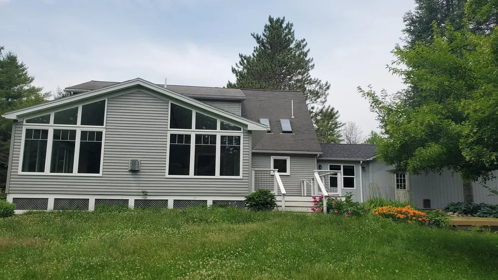 3811 W West River Road Sidney ME 04330