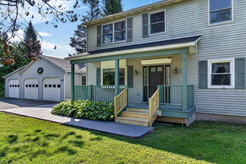 3811 W West River Road Sidney ME 04330