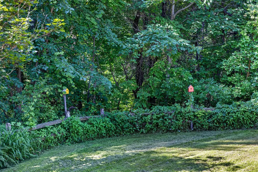 3811 W West River Road Sidney ME 04330