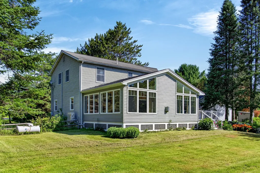 3811 W West River Road Sidney ME 04330