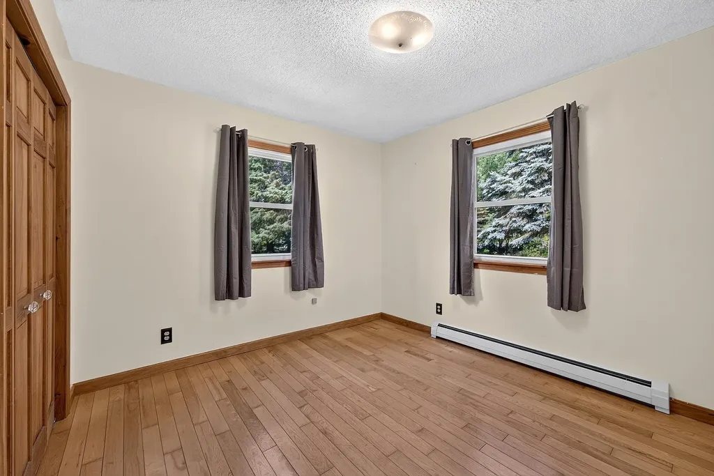 3811 W West River Road Sidney ME 04330