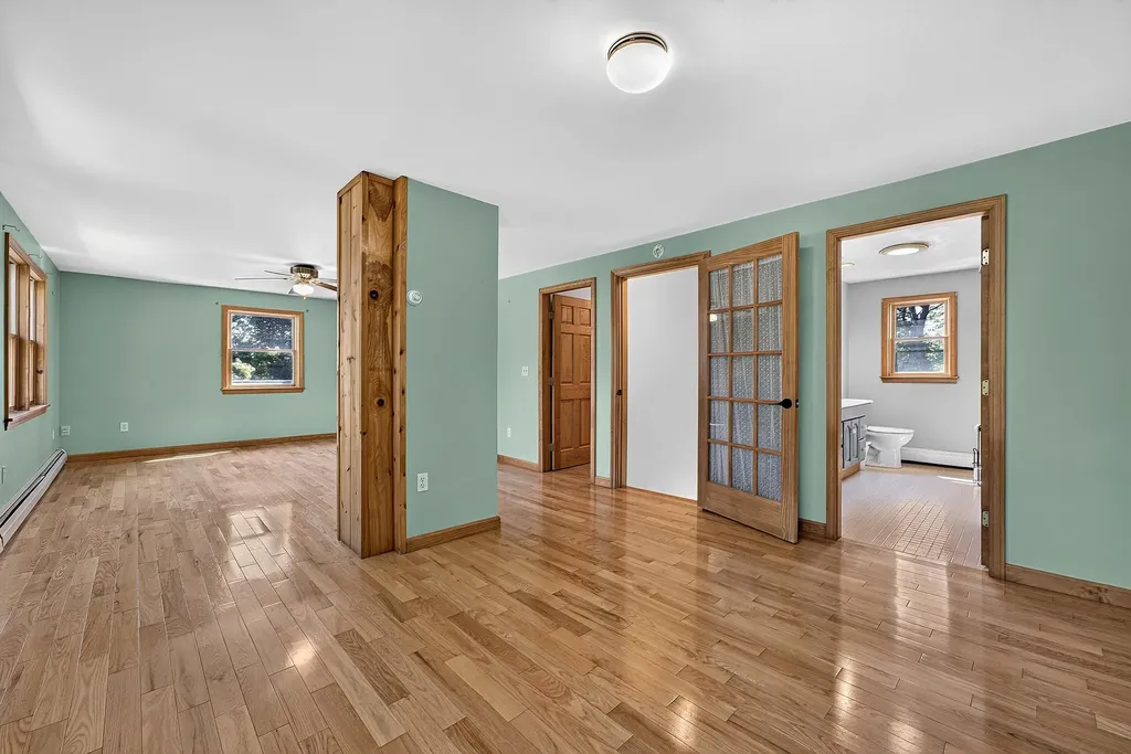 3811 W West River Road Sidney ME 04330