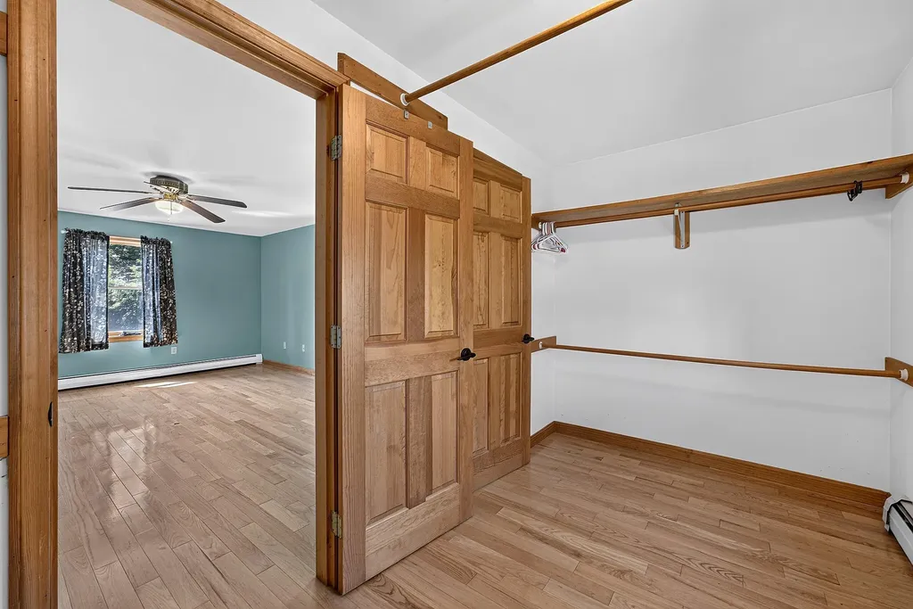 3811 W West River Road Sidney ME 04330