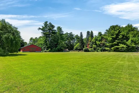 3811 W West River Road Sidney ME 04330